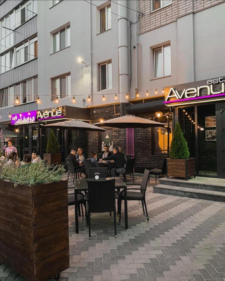 Семейные Апартаменты В Новом Районе У Софиевского Парка Uman Exterior photo